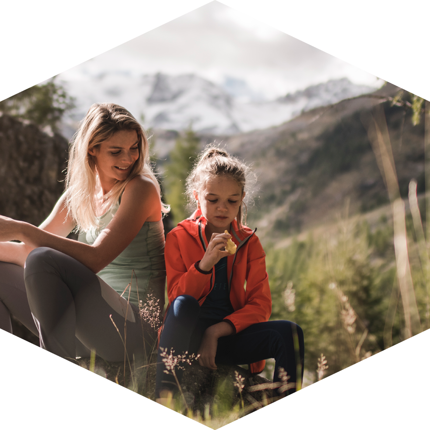 Almleben hautnah – Rast an einer traditionellen Berghütte.